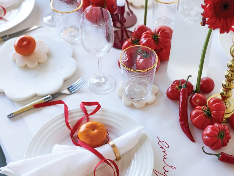 DIY Festive Tablescape