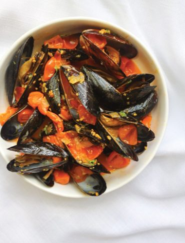 Alvin Quah's MUSSELS IN TOMATO AND TAMARIND BROTH